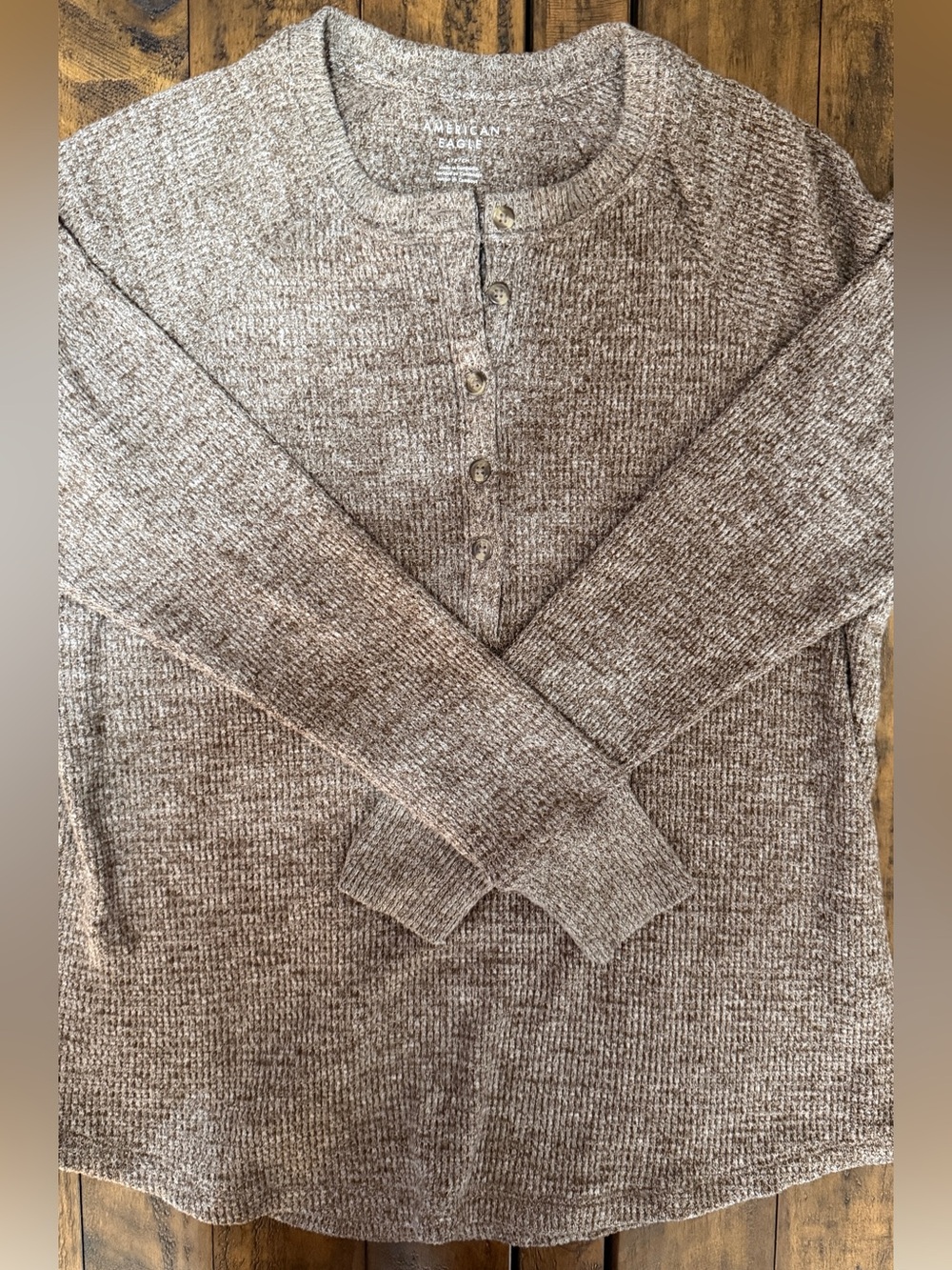 American Eagle Women’s Long Sleeve